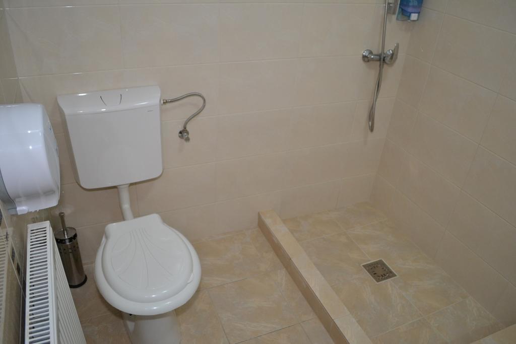 Pensiunea Meridian Corbeni Phòng bức ảnh